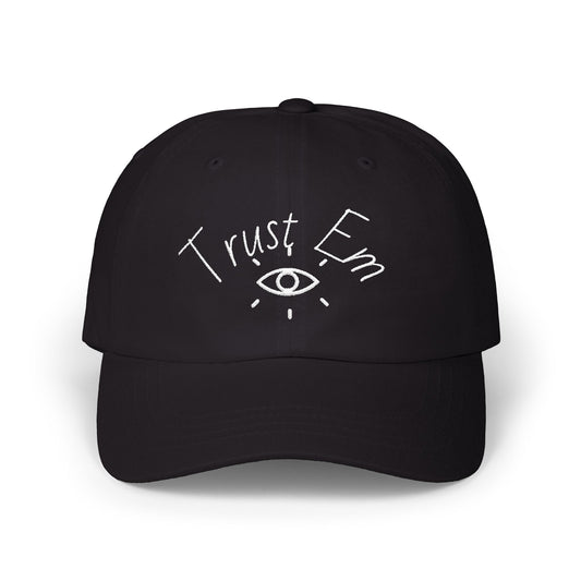 Classic Dad Cap with 'Trust Em' Design, Casual Hat for Dads, Gift for Father's Day, Relaxed Fit for Everyday Wear, Family Outing